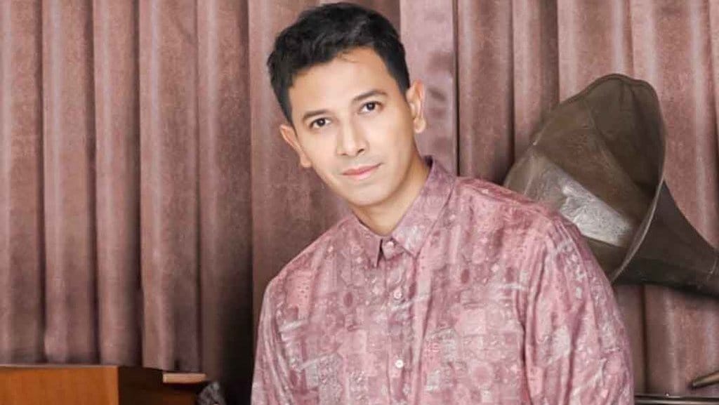 Siapa Sonny Septian, Sakit Apa, & Kenapa Viral di Sosmed? Siapa Sonny Septian, Sakit Apa, & Kenapa Viral di Sosmed?