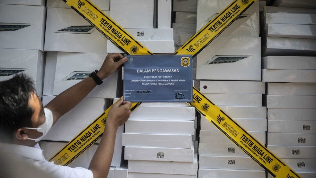 Sinyal Buruk Perdagangan RI di Tengah TBI yang Jeblok Sinyal Buruk Perdagangan RI di Tengah TBI yang Jeblok