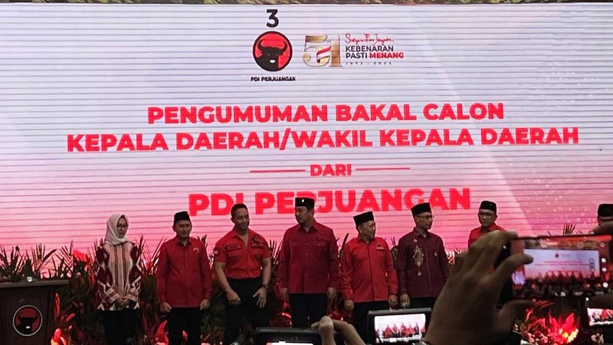 PDIP Resmi Usung Airin-Ade dan Andika-Hendi di Pilkada 2024 PDIP Resmi Usung Airin-Ade dan Andika-Hendi di Pilkada 2024