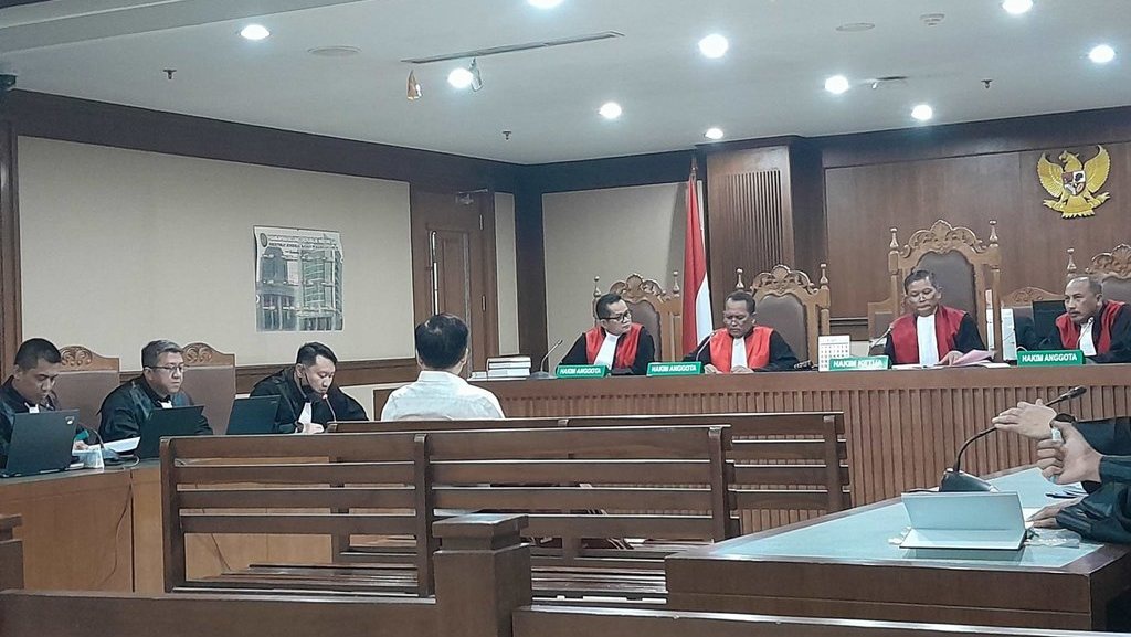 Budi Said Didakwa Rugikan Negara Rp1,1 Triliun dalam Kasus Antam Budi Said Didakwa Rugikan Negara Rp1,1 Triliun dalam Kasus Antam