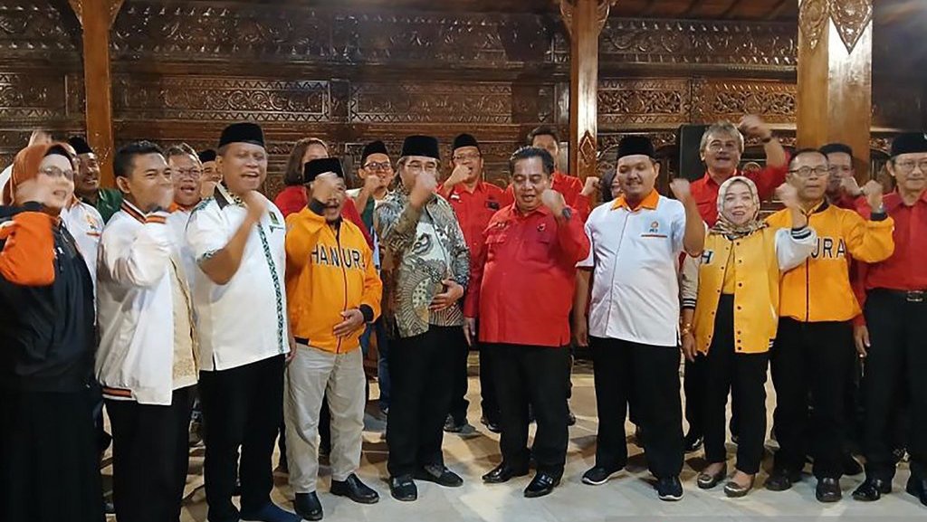 4 Partai Dukung Pasangan Agus-Nadia di Pilkada Temanggung 4 Partai Dukung Pasangan Agus-Nadia di Pilkada Temanggung