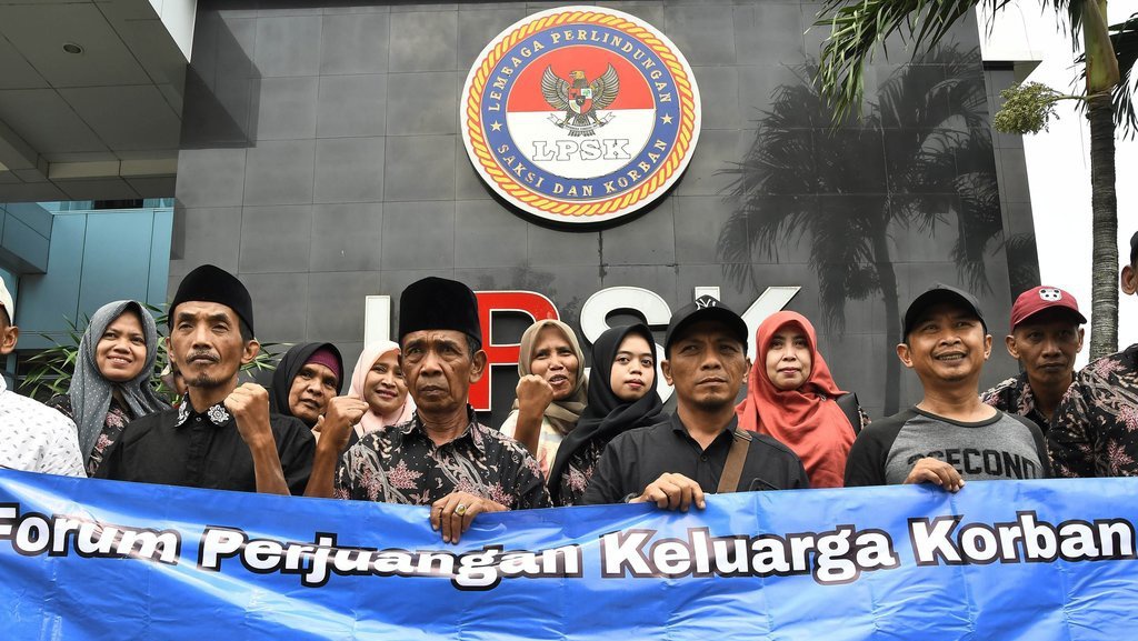 Mengenang Tragedi Kanjuruhan 1 Oktober 2022, Kronologi, & Korban Mengenang Tragedi Kanjuruhan 1 Oktober 2022, Kronologi, & Korban