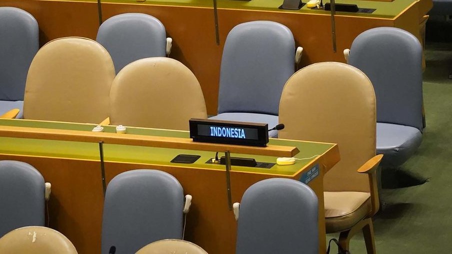Diplomat Indonesia Walk Out saat Netanyahu Pidato di Sidang PBB Diplomat Indonesia Walk Out saat Netanyahu Pidato di Sidang PBB