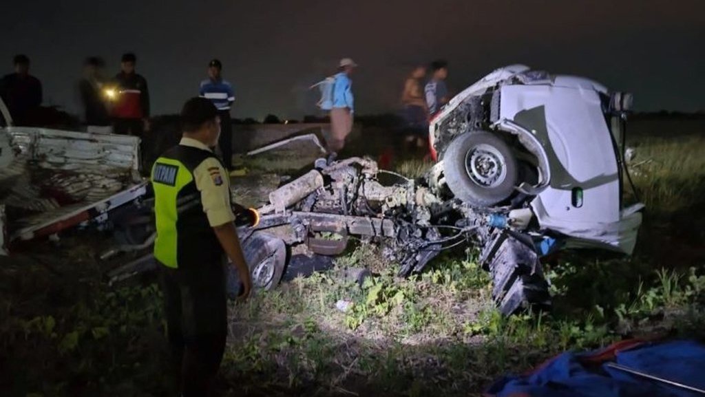 Pikap Menemper KA Gajayana di Nganjuk, 4 Perjalanan KA Terganggu Pikap Menemper KA Gajayana di Nganjuk, 4 Perjalanan KA Terganggu