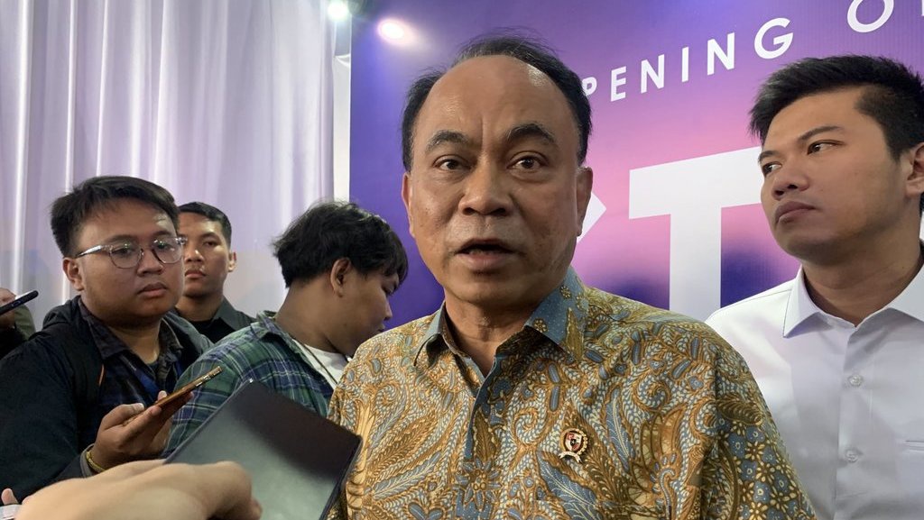 Menkominfo Dorong Indonesia Ramah untuk Investor Data Center Menkominfo Dorong Indonesia Ramah untuk Investor Data Center