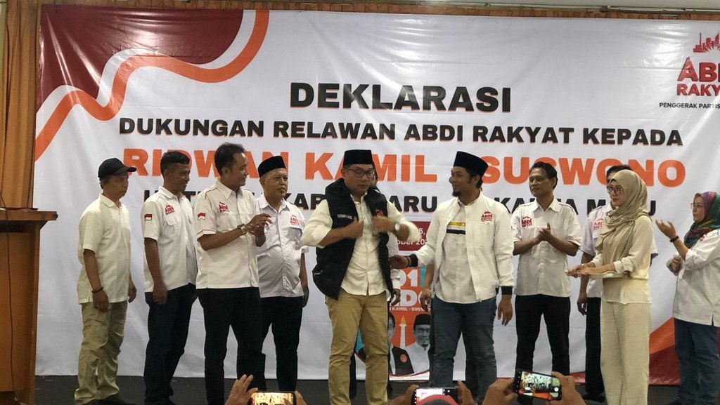 Didukung Eks Relawan Anies, Ridwan Kamil Pede Menang 1 Putaran Didukung Eks Relawan Anies, Ridwan Kamil Pede Menang 1 Putaran