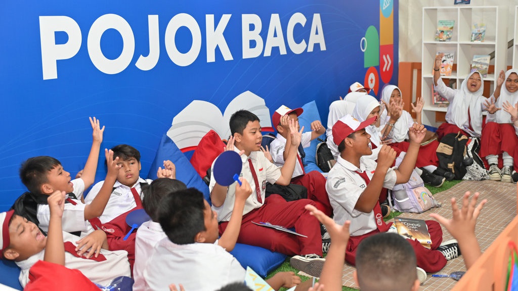 Bersama Tingkatkan Kualitas Literasi dan Numerasi Bersama Tingkatkan Kualitas Literasi dan Numerasi