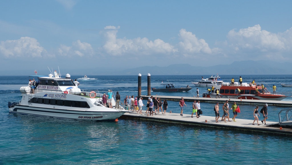 Prospek Water Taxi untuk Atasi Kemacetan Kronis di Bali Prospek Water Taxi untuk Atasi Kemacetan Kronis di Bali
