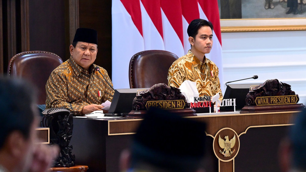 Prabowo Arahkan Para Menteri Prioritaskan Kepentingan Negara Prabowo Arahkan Para Menteri Prioritaskan Kepentingan Negara