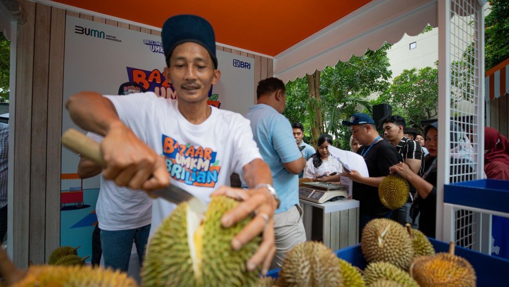 Bantu Penjualan Usaha, Bazar UMKM BRILiaN Kembali Digelar Bantu Penjualan Usaha, Bazar UMKM BRILiaN Kembali Digelar