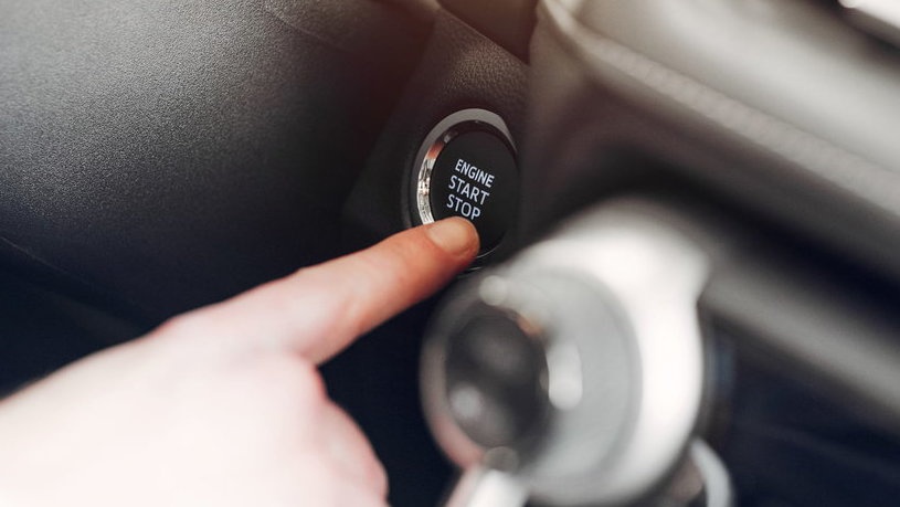 Cara Kerja Sistem Starter Mobil, Fungsi, dan Komponennya Cara Kerja Sistem Starter Mobil, Fungsi, dan Komponennya