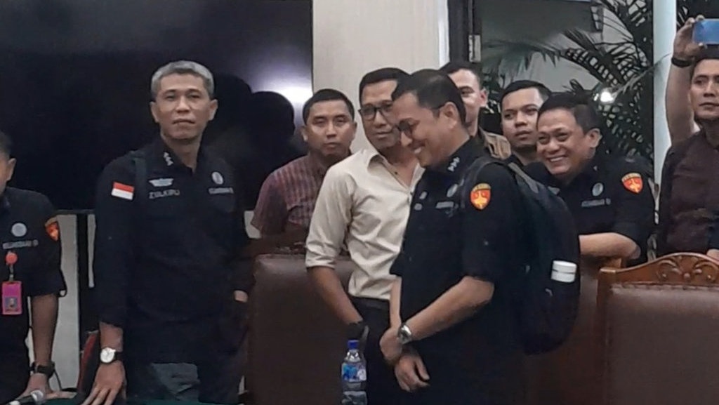 Hakim Tak Mampu Menyimpulkan soal Politisasi Kasus Tom Lembong Hakim Tak Mampu Menyimpulkan soal Politisasi Kasus Tom Lembong