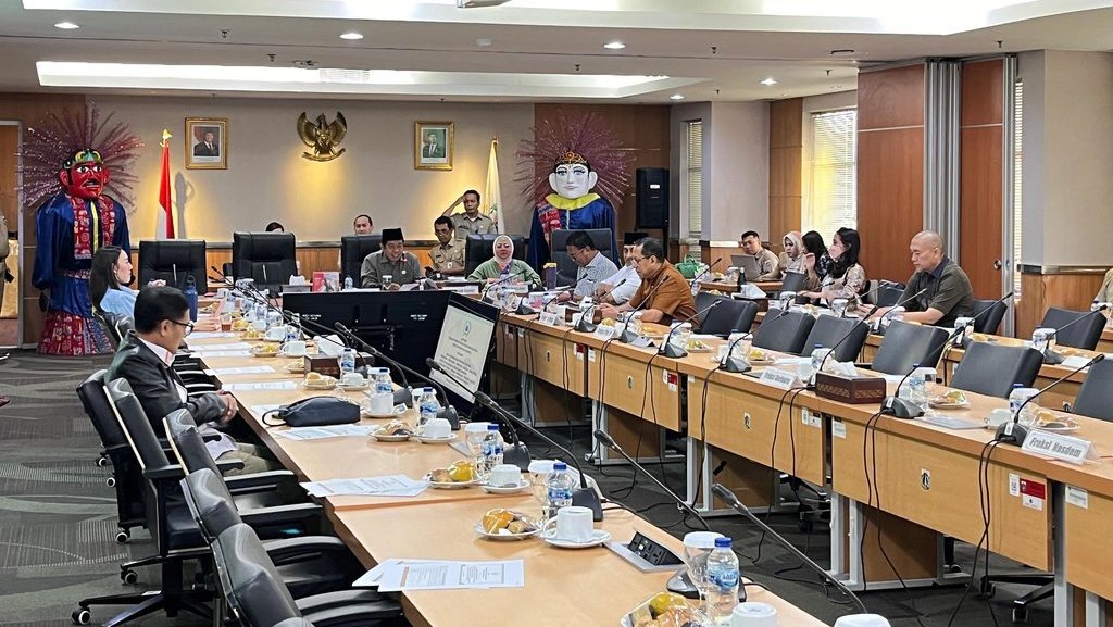 Bapemperda DPRD DKI Sampaikan Hasil Pembahasan Tiga Raperda Bapemperda DPRD DKI Sampaikan Hasil Pembahasan Tiga Raperda