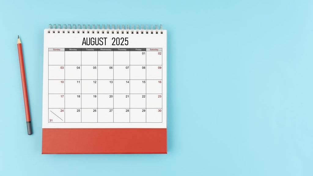 Kalender Bulan Agustus 2025 Lengkap dengan Tanggal Merah Kalender Bulan Agustus 2025 Lengkap dengan Tanggal Merah