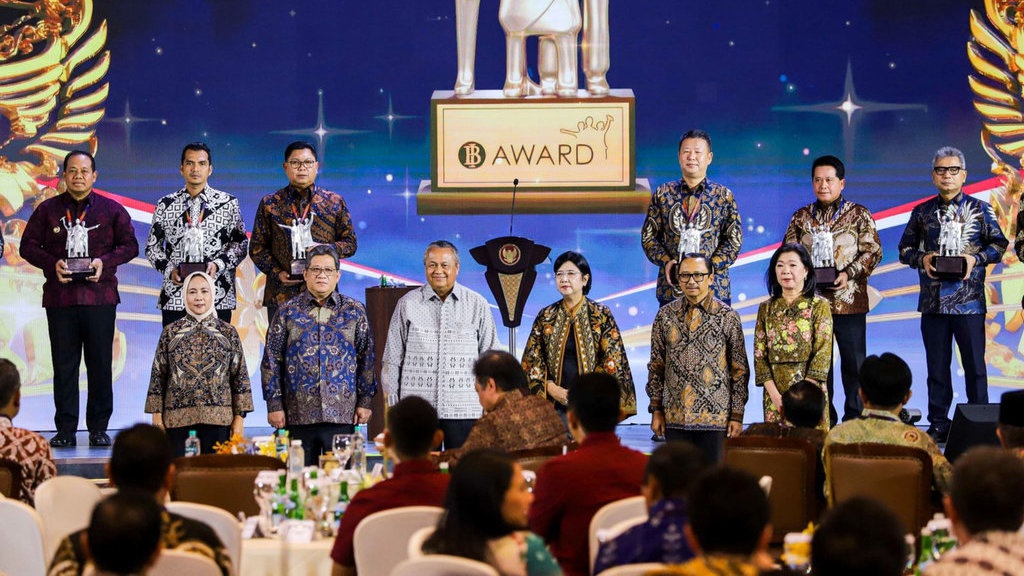 BRI Raih 2 Penghargaan di Bank Indonesia Awards 2024 BRI Raih 2 Penghargaan di Bank Indonesia Awards 2024