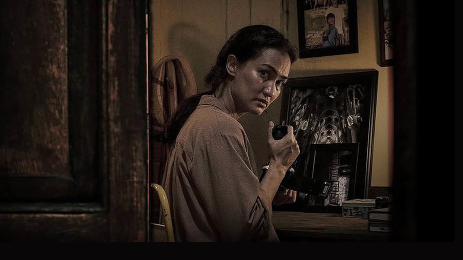 Sinopsis Film Terkutuk yang Dibintangi Atiqah Hasiholan Sinopsis Film Terkutuk yang Dibintangi Atiqah Hasiholan