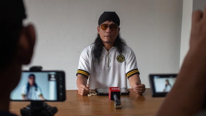 Klarifikasi Gus Miftah soal Dugaan Terima Dana di Kasus DJKA Klarifikasi Gus Miftah soal Dugaan Terima Dana di Kasus DJKA