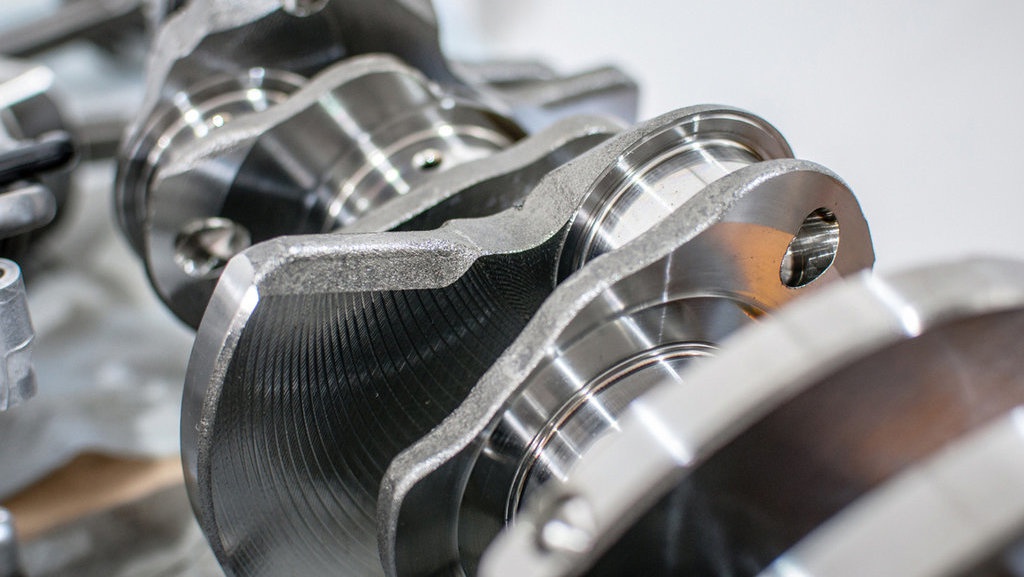 Fungsi Crankshaft dan Cara Kerjanya pada Mesin Mobil Fungsi Crankshaft dan Cara Kerjanya pada Mesin Mobil