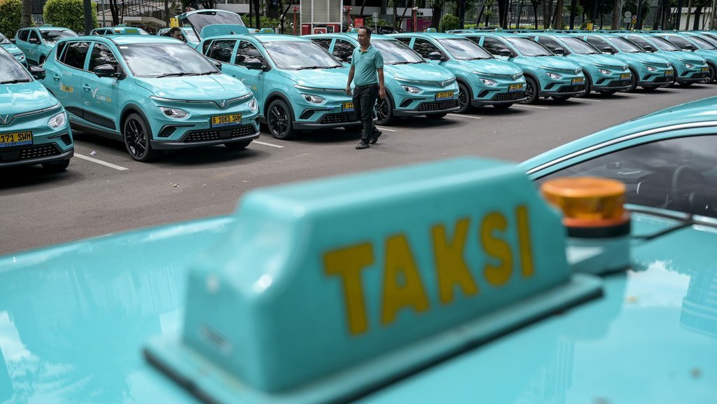 Polisi Panggil Seluruh Taksi Listrik usai Kecelakaan di Bekasi Polisi Panggil Seluruh Taksi Listrik usai Kecelakaan di Bekasi