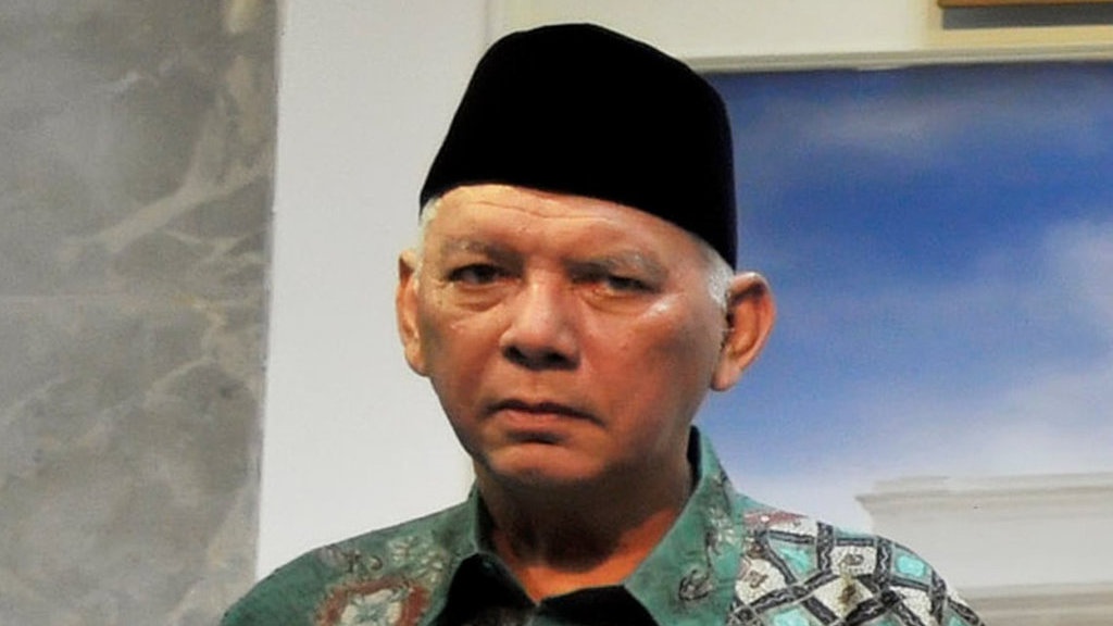 Awang Faroek Ishak, Penyebab Meninggal, & Jejak Kariernya Awang Faroek Ishak, Penyebab Meninggal, & Jejak Kariernya
