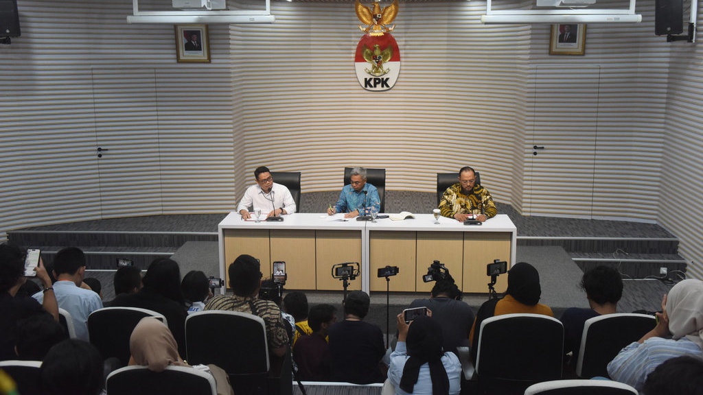 KPK Soal Hasto Bisa Bantu Harun Masiku Kabur: Akan Ditelusuri KPK Soal Hasto Bisa Bantu Harun Masiku Kabur: Akan Ditelusuri