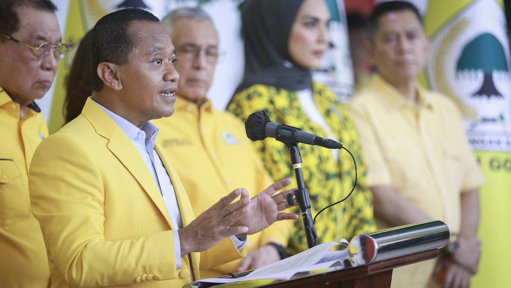 Bahlil: Biarkan Instrumen Negara Bekerja Sesuai Aturan Bahlil: Biarkan Instrumen Negara Bekerja Sesuai Aturan