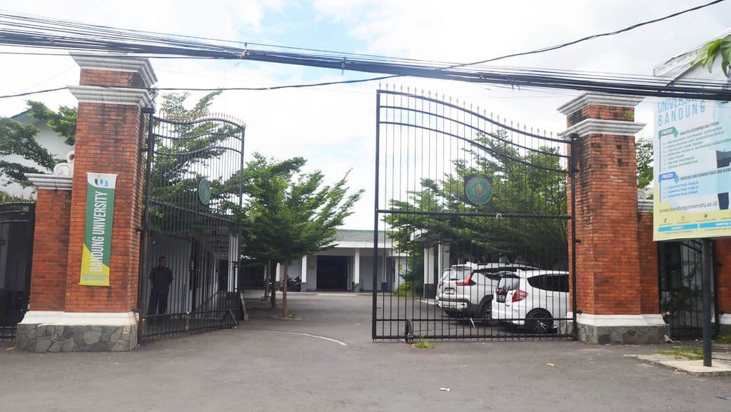7 Bulan Dosen Universitas Bandung Tak Digaji Buntut Korupsi PIP 7 Bulan Dosen Universitas Bandung Tak Digaji Buntut Korupsi PIP