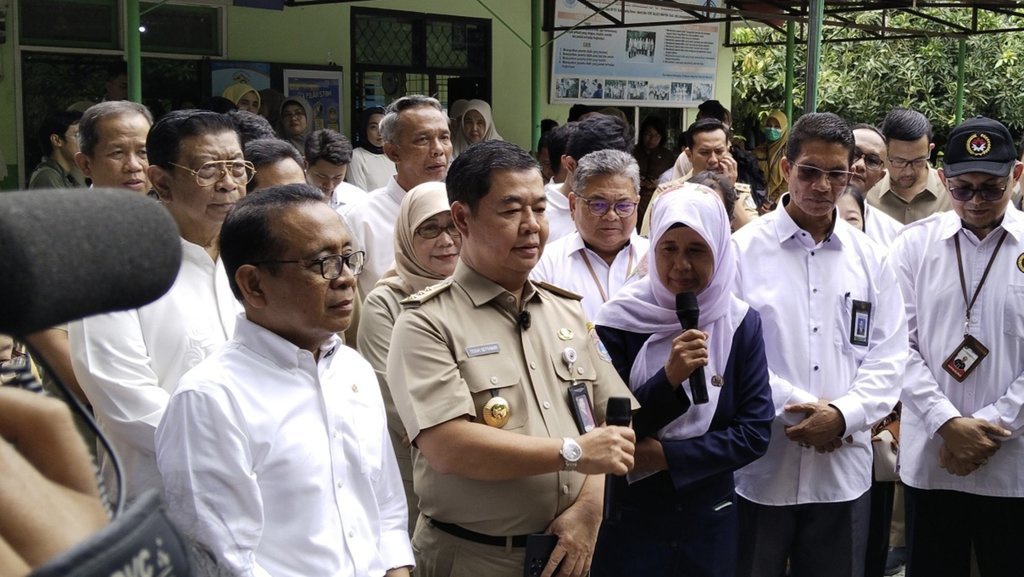 Omzet Kantin Sekolah Turun, Pemprov Jakarta Janji Evaluasi MBG Omzet Kantin Sekolah Turun, Pemprov Jakarta Janji Evaluasi MBG