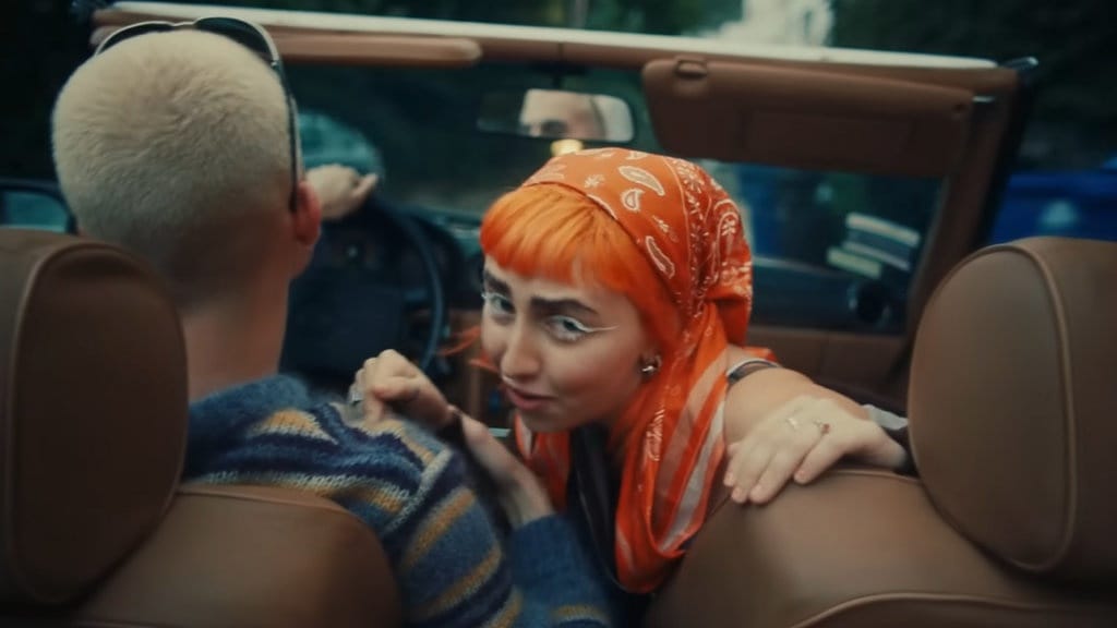 Lirik Lagu Next Door Amelia Moore & ASTN yang Viral di TikTok Lirik Lagu Next Door Amelia Moore & ASTN yang Viral di TikTok