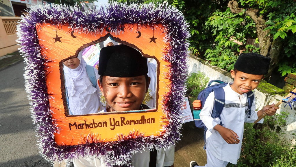 30 Slogan Pesantren Kilat Islami yang Inspiratif dan Bermakna 30 Slogan Pesantren Kilat Islami yang Inspiratif dan Bermakna