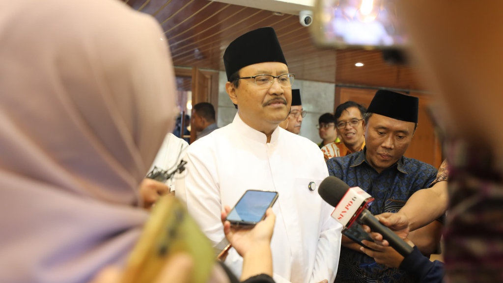 Mensos Tegaskan Isu Anggaran KND Tersisa Rp500 Juta Tidak Benar Mensos Tegaskan Isu Anggaran KND Tersisa Rp500 Juta Tidak Benar