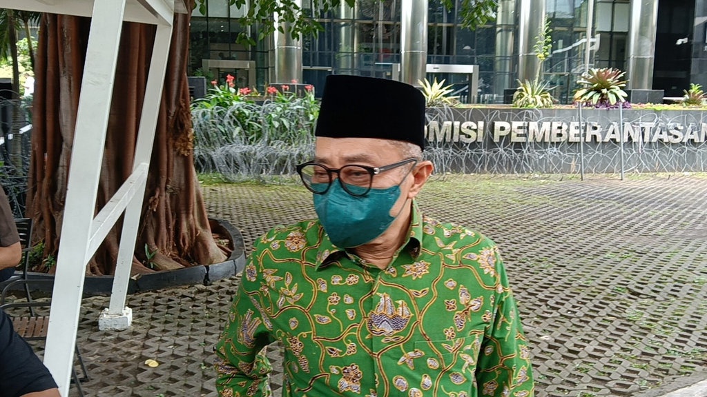 Eks Kakanwil DJP Jakarta M. Haniv Bungkam usai Diperiksa KPK Eks Kakanwil DJP Jakarta M. Haniv Bungkam usai Diperiksa KPK