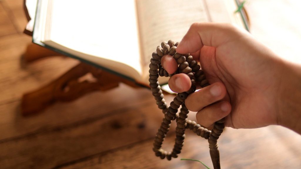 Arti Hasbunallah Wanikmal Wakil dan Bacaannya Arti Hasbunallah Wanikmal Wakil dan Bacaannya
