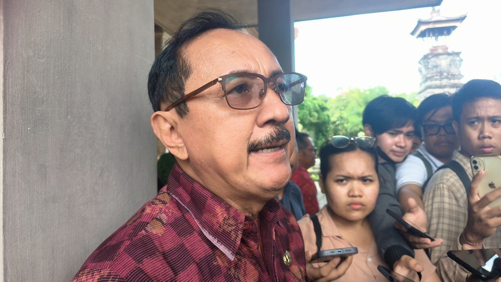 Kunjungan Wisatawan Domestik ke Bali Naik 10% Selama Lebaran Kunjungan Wisatawan Domestik ke Bali Naik 10% Selama Lebaran