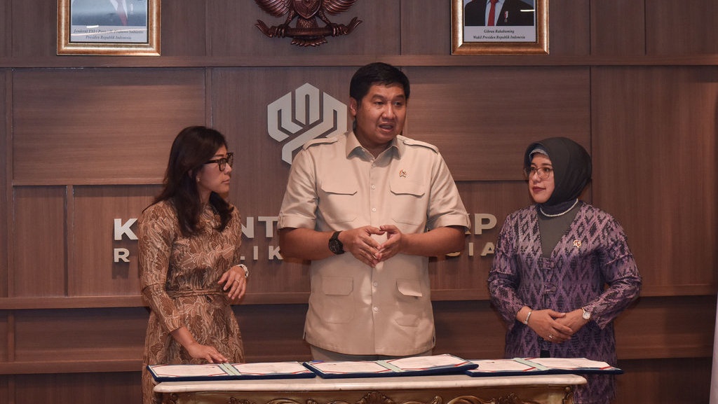 Pemerintah Serahkan 100 Unit Rumah untuk Jurnalis Bulan Depan Pemerintah Serahkan 100 Unit Rumah untuk Jurnalis Bulan Depan