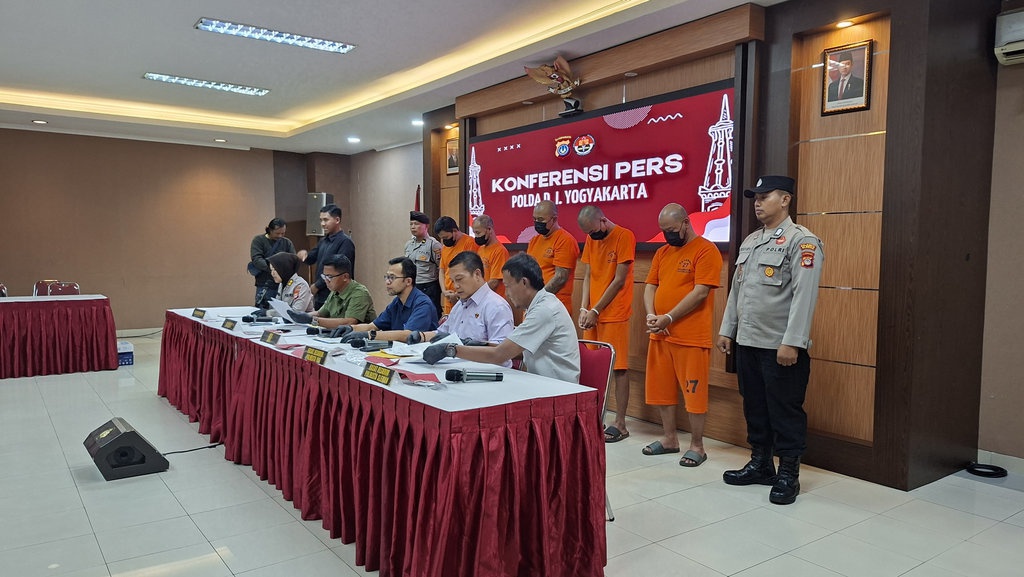 Eks Anggota DPRD Bantul Jadi Tersangka Dugaan Kasus Uang Palsu Eks Anggota DPRD Bantul Jadi Tersangka Dugaan Kasus Uang Palsu