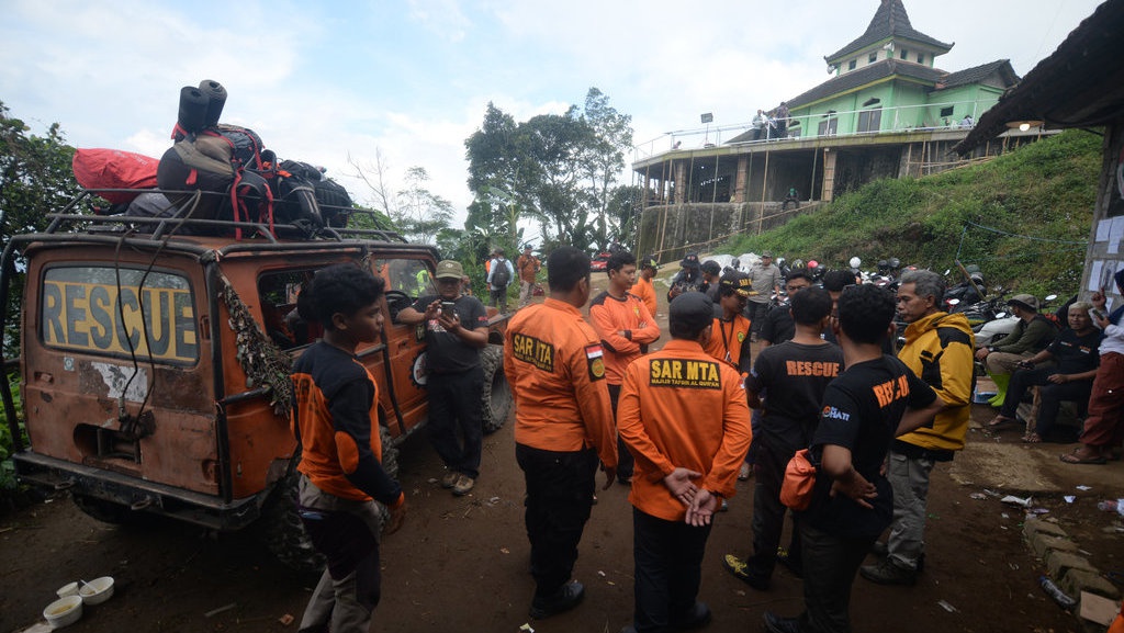 Pendaki yang Hilang di Gunung Merbabu Ditemukan Meninggal Dunia Pendaki yang Hilang di Gunung Merbabu Ditemukan Meninggal Dunia