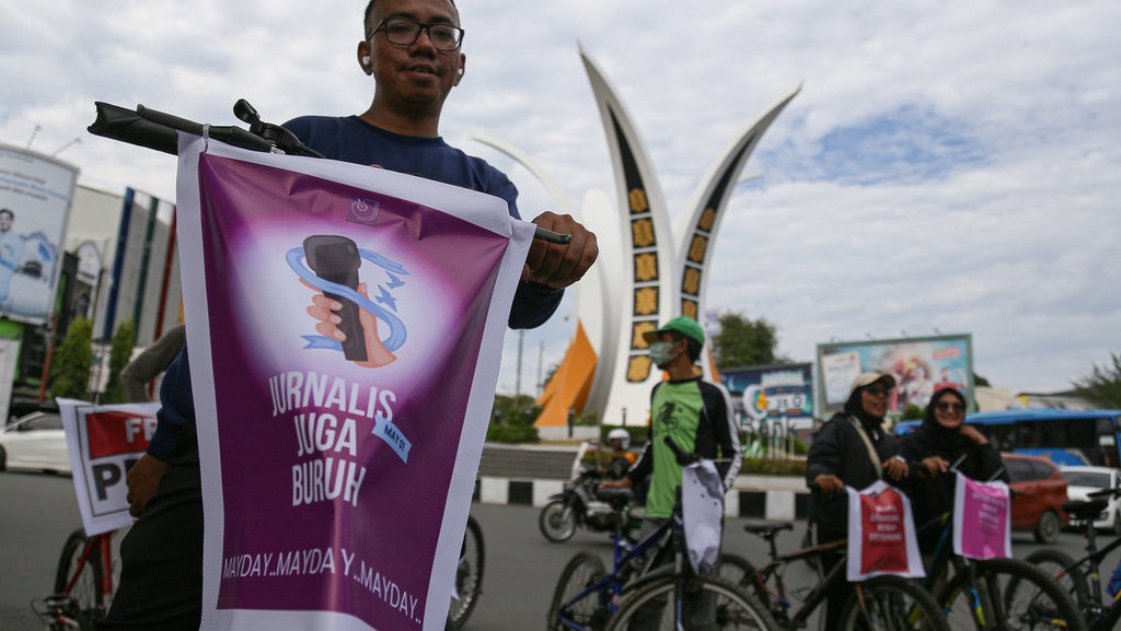 AJI Indonesia dan API Desak Pemerintah Atasi Badai PHK AJI Indonesia dan API Desak Pemerintah Atasi Badai PHK