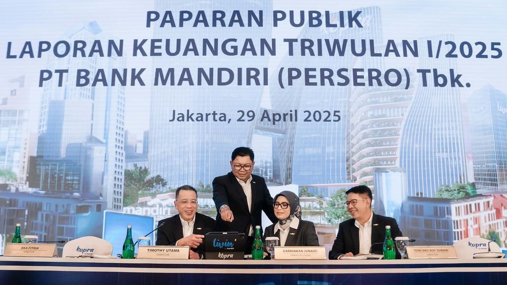 Bank Mandiri Awali 2025 dengan Pertumbuhan Sehat & Berkelanjutan Bank Mandiri Awali 2025 dengan Pertumbuhan Sehat & Berkelanjutan