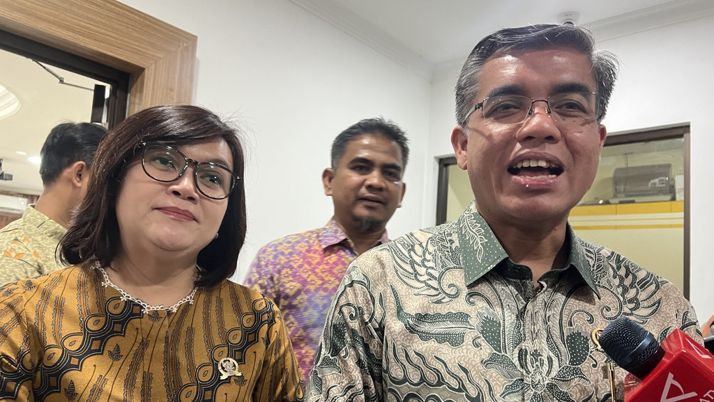 Menaker Kaji Penghapusan Sistem Outsorcing yang Diminta Prabowo Menaker Kaji Penghapusan Sistem Outsorcing yang Diminta Prabowo