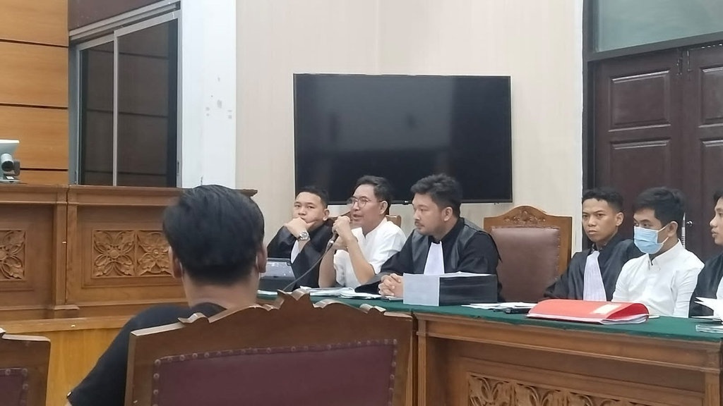 Zulkarnaen: Budi Arie Tak Terima Uang Hasil Amankan Judol Zulkarnaen: Budi Arie Tak Terima Uang Hasil Amankan Judol