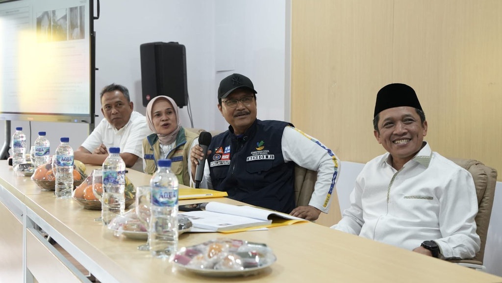 Gus Ipul Cek Sekolah Rakyat di Wonosobo & Temui Ortu Calon Siswa Gus Ipul Cek Sekolah Rakyat di Wonosobo & Temui Ortu Calon Siswa