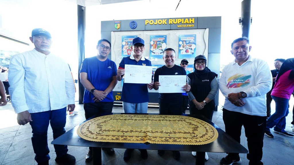 Menteri Karding Terima Hibah 2 Ha Tanah untuk Migran Center Menteri Karding Terima Hibah 2 Ha Tanah untuk Migran Center