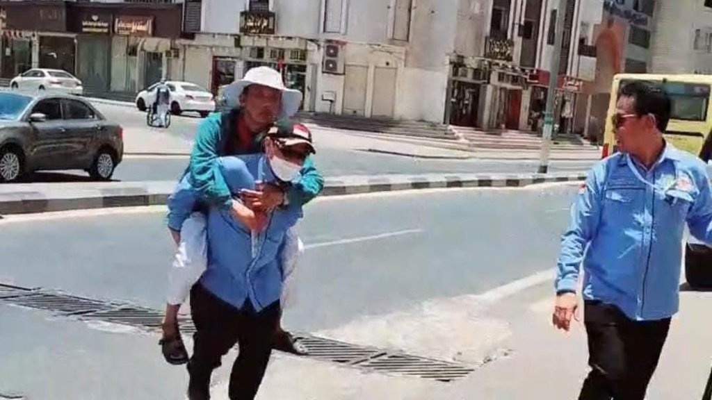 Irjen Khairunas Menjadi Bahu bagi Jemaah yang Letih Irjen Khairunas Menjadi Bahu bagi Jemaah yang Letih