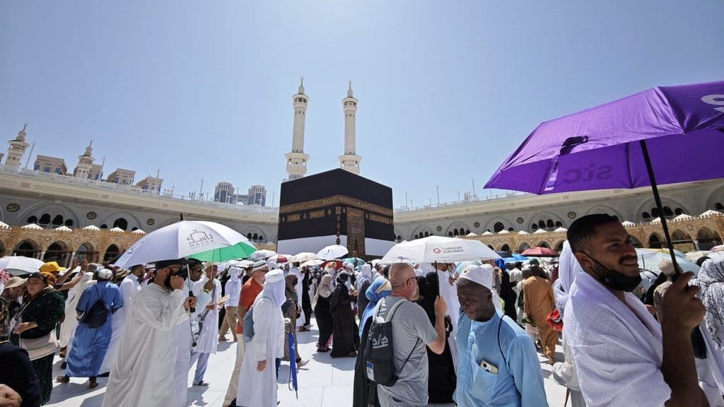 Jemaah Haji Diminta Tak Abai Istirahat di Tengah Cuaca Ekstrem Jemaah Haji Diminta Tak Abai Istirahat di Tengah Cuaca Ekstrem