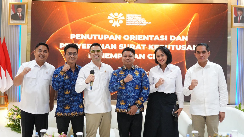 Wamen Christina Minta CPNS Jaga Integritas dan Bijak Bermedsos Wamen Christina Minta CPNS Jaga Integritas dan Bijak Bermedsos