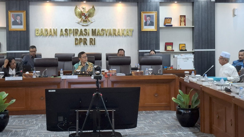 Dituding Perambah Hutan, Warga Tesso Nilo Riau Mengadu ke DPR Dituding Perambah Hutan, Warga Tesso Nilo Riau Mengadu ke DPR