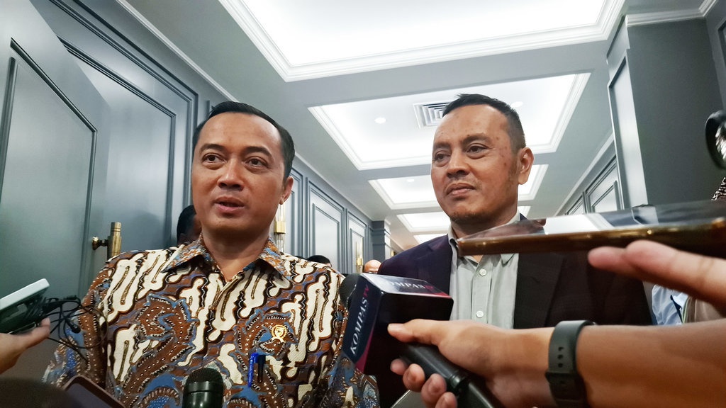 Mensesneg Imbau Pejabat Berhati-hati Gunakan Fasilitas Negara Mensesneg Imbau Pejabat Berhati-hati Gunakan Fasilitas Negara