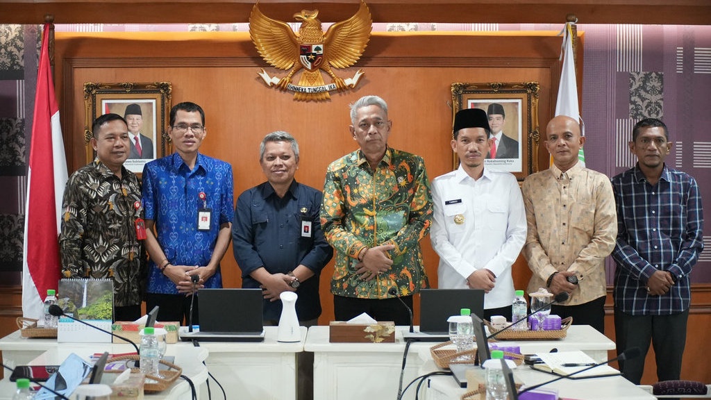 Wamensos Dorong Bupati Aceh Barat Ajukan Sekolah Rakyat Rintisan Wamensos Dorong Bupati Aceh Barat Ajukan Sekolah Rakyat Rintisan