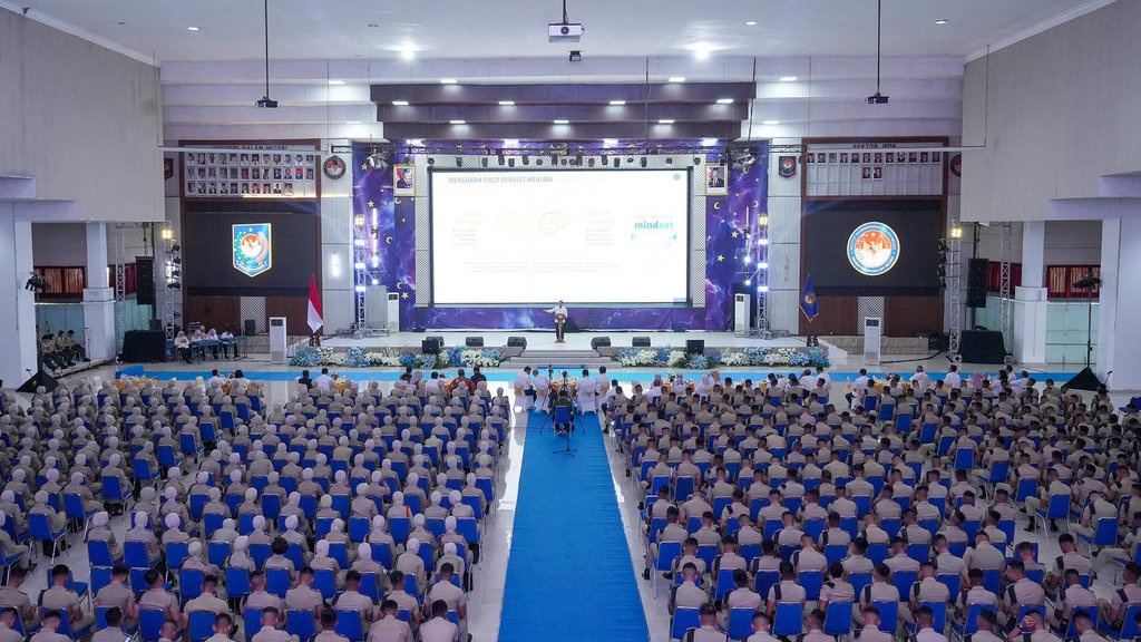 Menaker Minta Praja IPDN Terapkan Tiga Mindset Pemimpin Visioner Menaker Minta Praja IPDN Terapkan Tiga Mindset Pemimpin Visioner